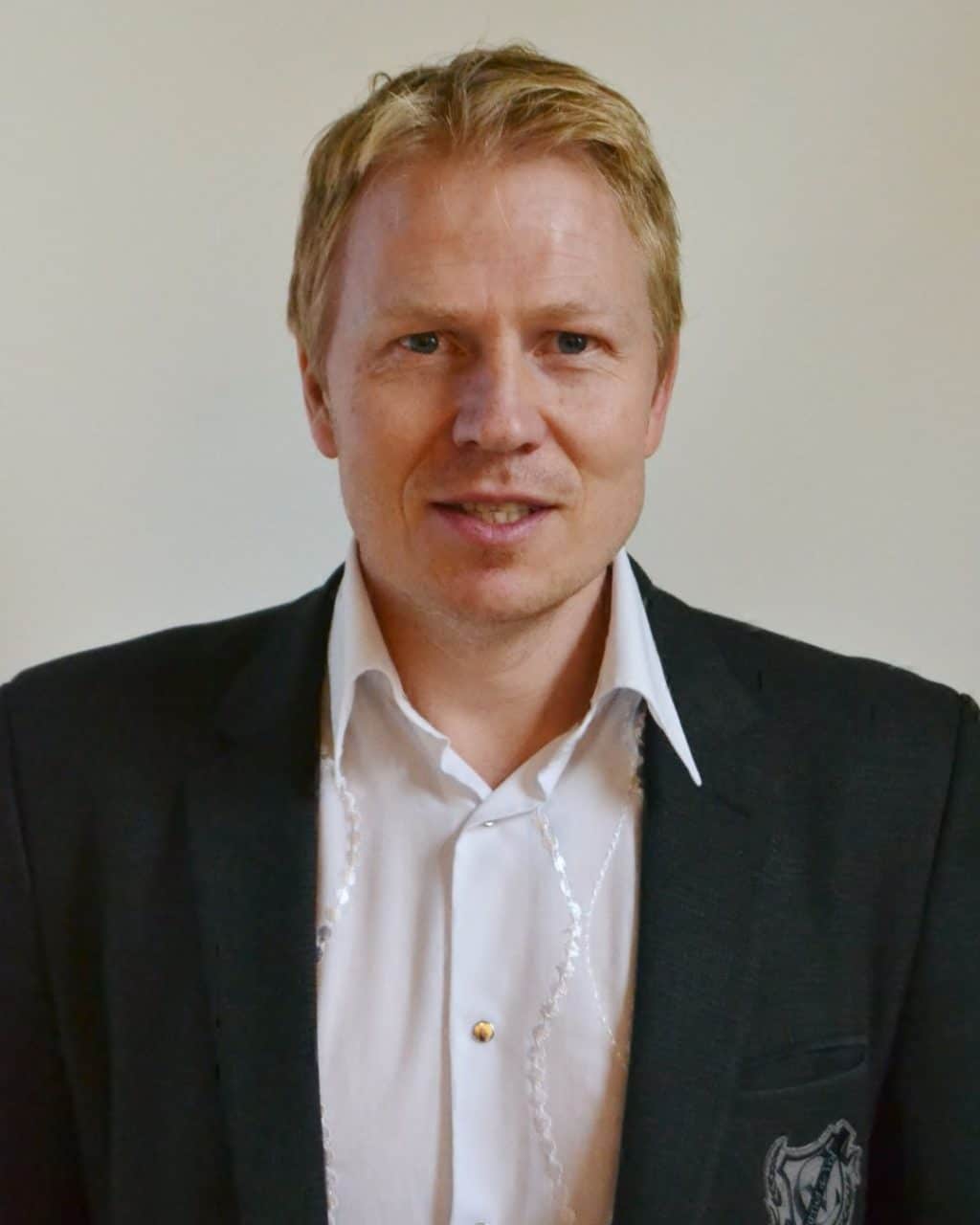 Aki Riihilahti on entinen ammattilaisjalkapalloilija ja nykyinen HJK:n toimitusjohtaja.